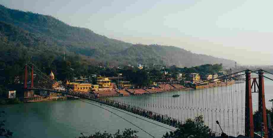 Ram jhula bridge rishikesh