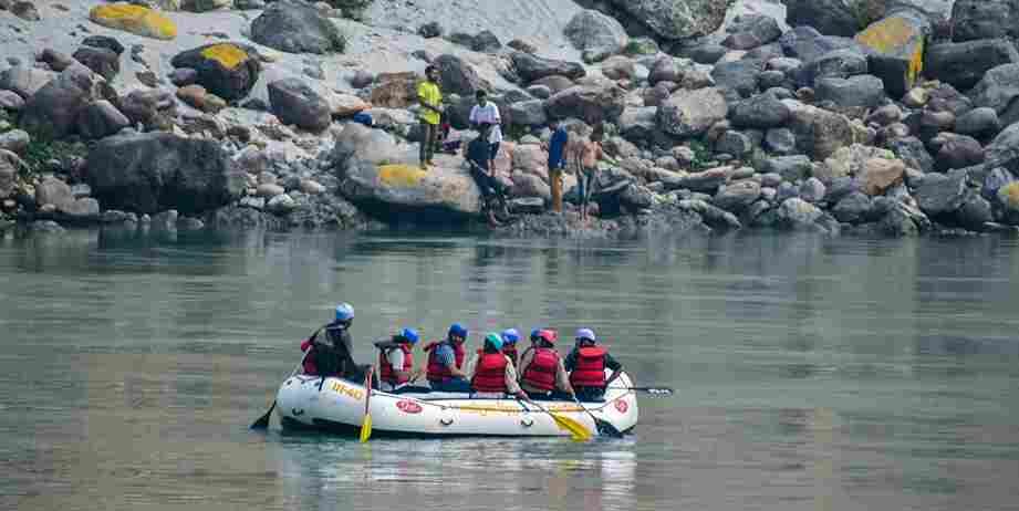 River Rafting rishikesh